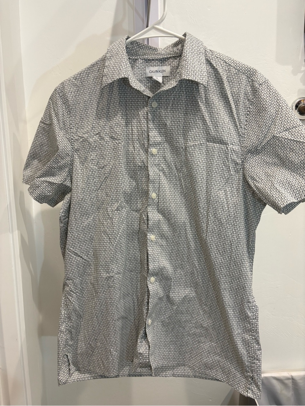 Calvin Klein Short-Sleeve Button-Down Shirt — Black and White Pattern